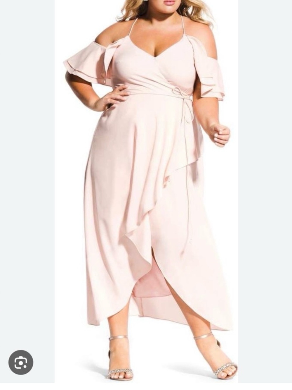 City Chic Blush Miss Jessica Maxi
Dress in Blush Sz mM/18